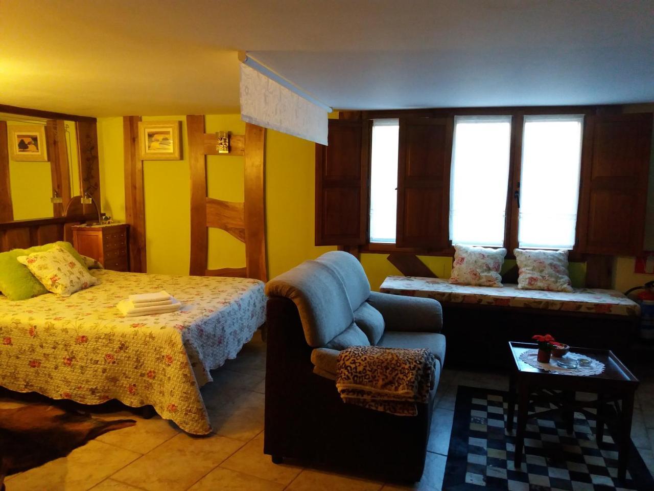 Apartamentos La Condesa Valmeo Exteriér fotografie